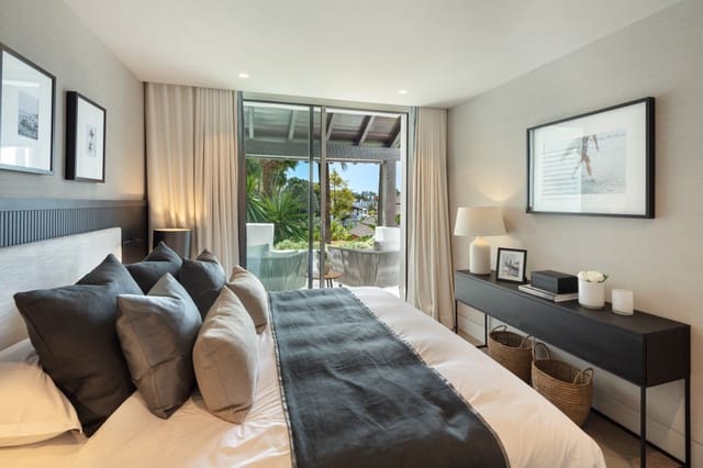 3 sypialnia Apartament na sprzedaż w Marbella z basenem garażem - 3 500 000 € (Ref: 10002195)