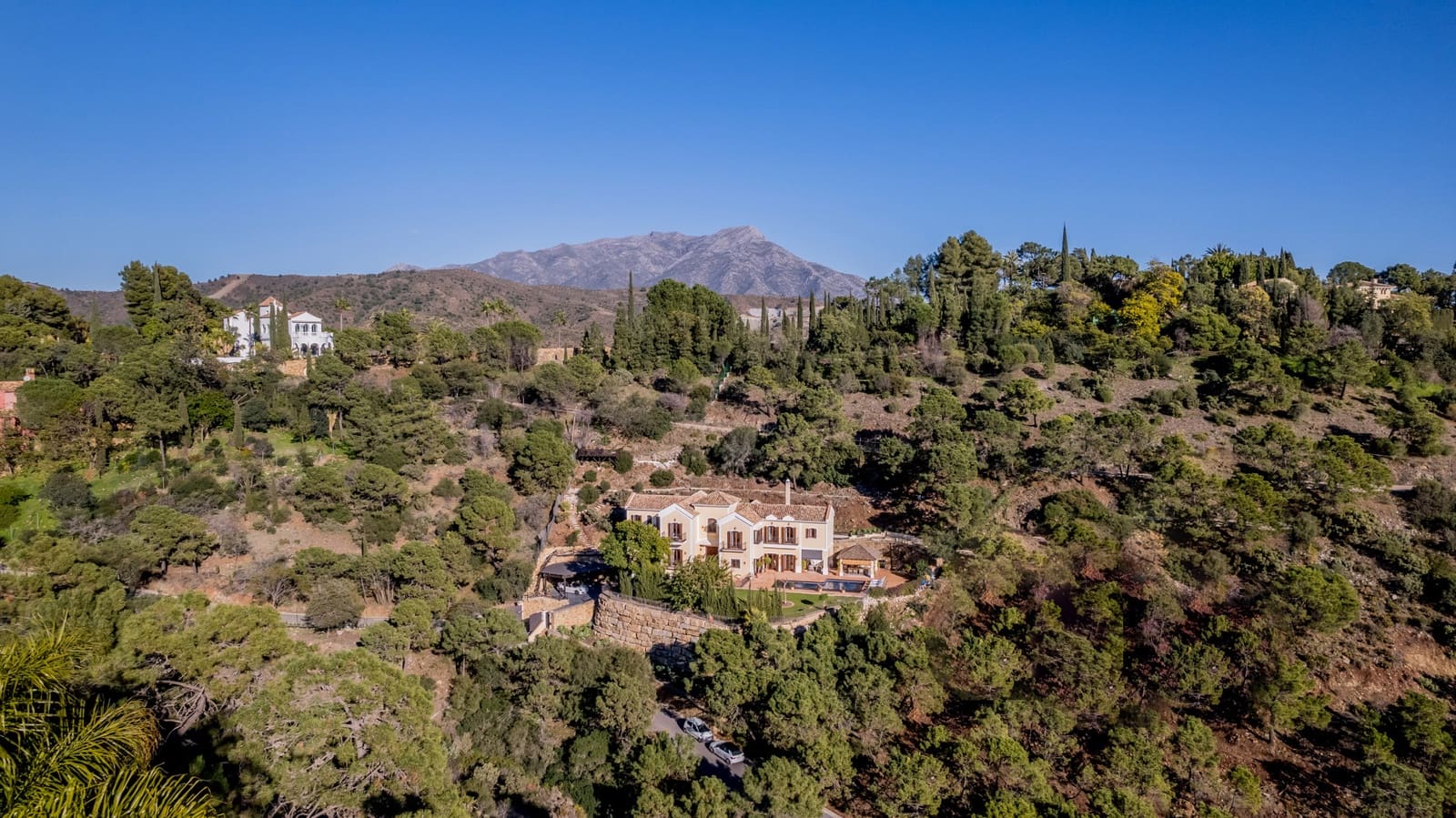 7 slaapkamer Villa te koop in Marbella met zwembad garage - € 3.875.000 (Ref: 10002197)