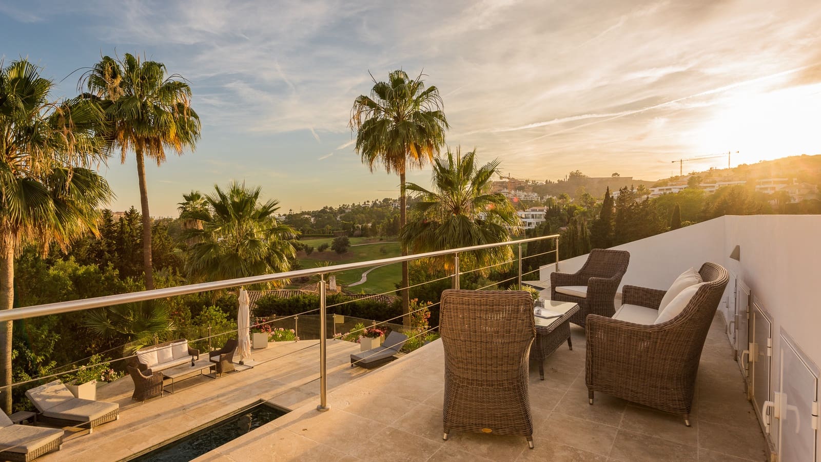 5 bedroom Villa for sale in Marbella with pool garage - € 2,850,000 (Ref: 10002198)