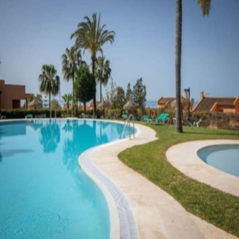 3 slaapkamer Appartement te koop in Marbella met zwembad garage - € 495.000 (Ref: 10002201)
