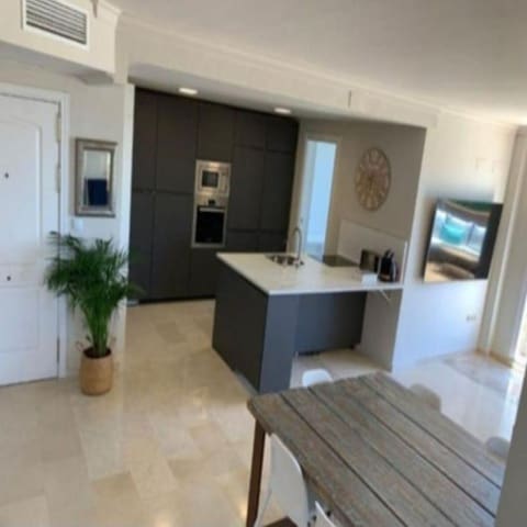 3 slaapkamer Appartement te koop in Marbella met zwembad garage - € 495.000 (Ref: 10002201)