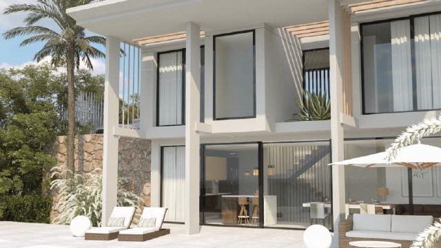 Chalet de 4 habitaciones en Estepona en venta con piscina garaje - 799.000 € (Ref: 10002202)