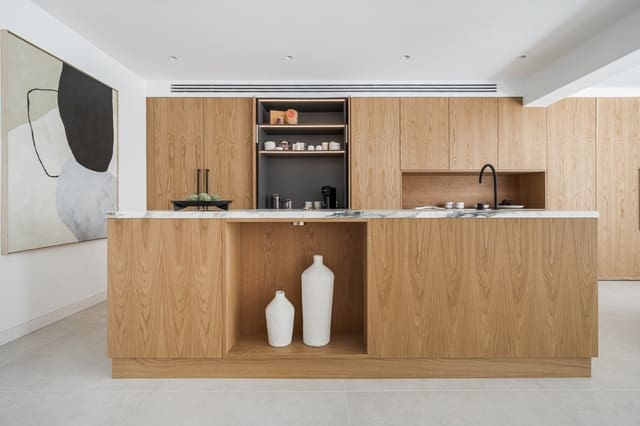 4 slaapkamer Villa te koop in Marbella met zwembad garage - € 2.995.000 (Ref: 10002204)