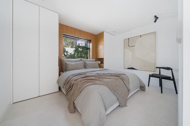 4 slaapkamer Villa te koop in Marbella met zwembad garage - € 2.995.000 (Ref: 10002204)