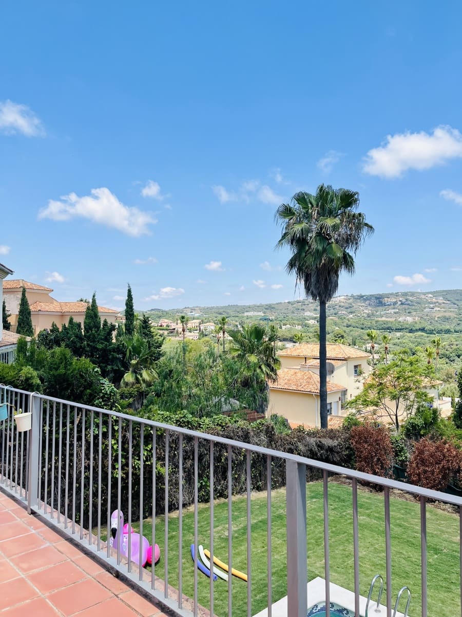 5 slaapkamer Villa te koop in Sotogrande met zwembad garage - € 1.080.000 (Ref: 10002205)