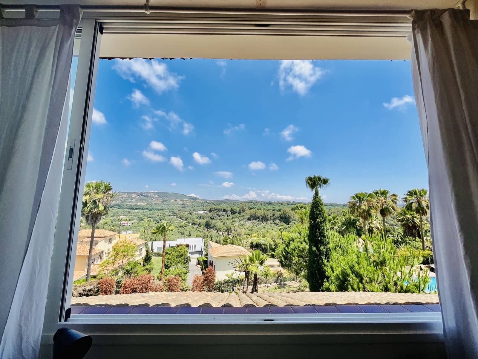 5 slaapkamer Villa te koop in Sotogrande met zwembad garage - € 1.080.000 (Ref: 10002205)