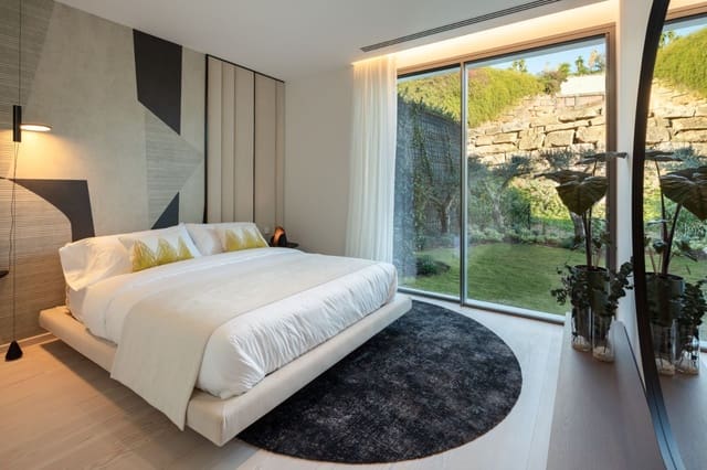 5 slaapkamer Villa te koop in Marbella met zwembad garage - € 8.950.000 (Ref: 10002208)