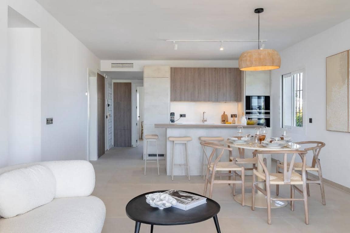 3 sypialnia Apartament na sprzedaż w Marbella z basenem garażem - 890 000 € (Ref: 10002213)