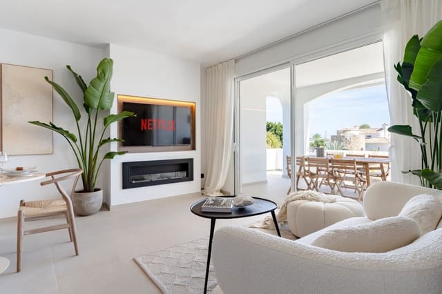 3 sypialnia Apartament na sprzedaż w Marbella z basenem garażem - 890 000 € (Ref: 10002213)