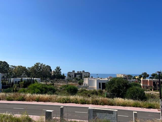 3 soveværelse Villa til salg i New Golden Mile, Estepona med swimmingpool garage - € 750.000 (Ref: 10002215)