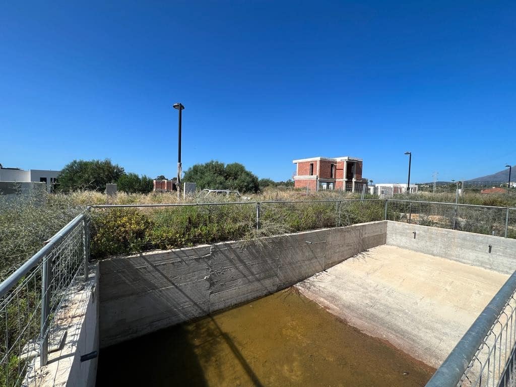 3 soveværelse Villa til salg i New Golden Mile med swimmingpool garage - € 750.000 (Ref: 10002215)