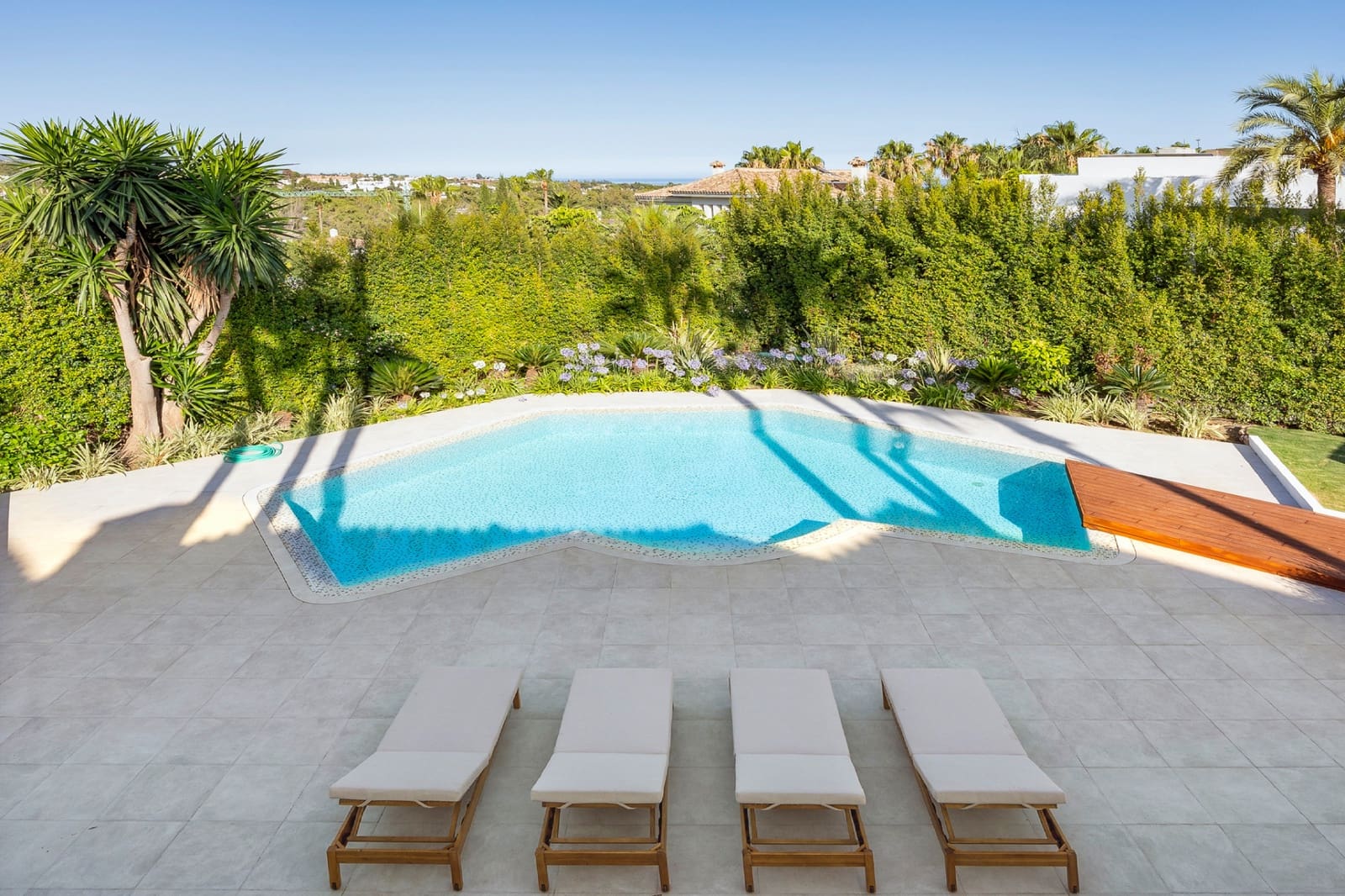 6 soverom Villa til salgs i Marbella med svømmebasseng garasje - € 4 895 000 (Ref: 10002219)