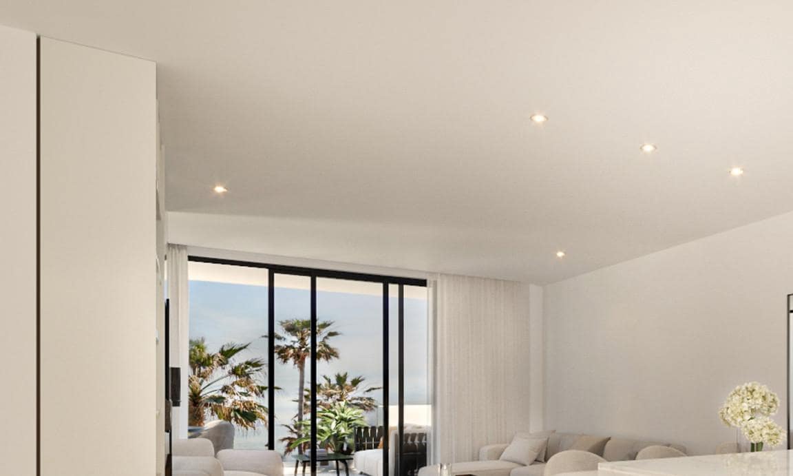 Apartamento de 3 habitaciones en Estepona en venta con piscina garaje - 1.395.000 € (Ref: 10002224)