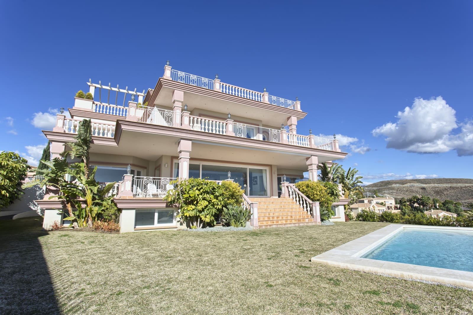 8 chambre Villa/Maison à vendre à Los Flamingos avec piscine garage - 3 999 500 € (Ref: 10002226)