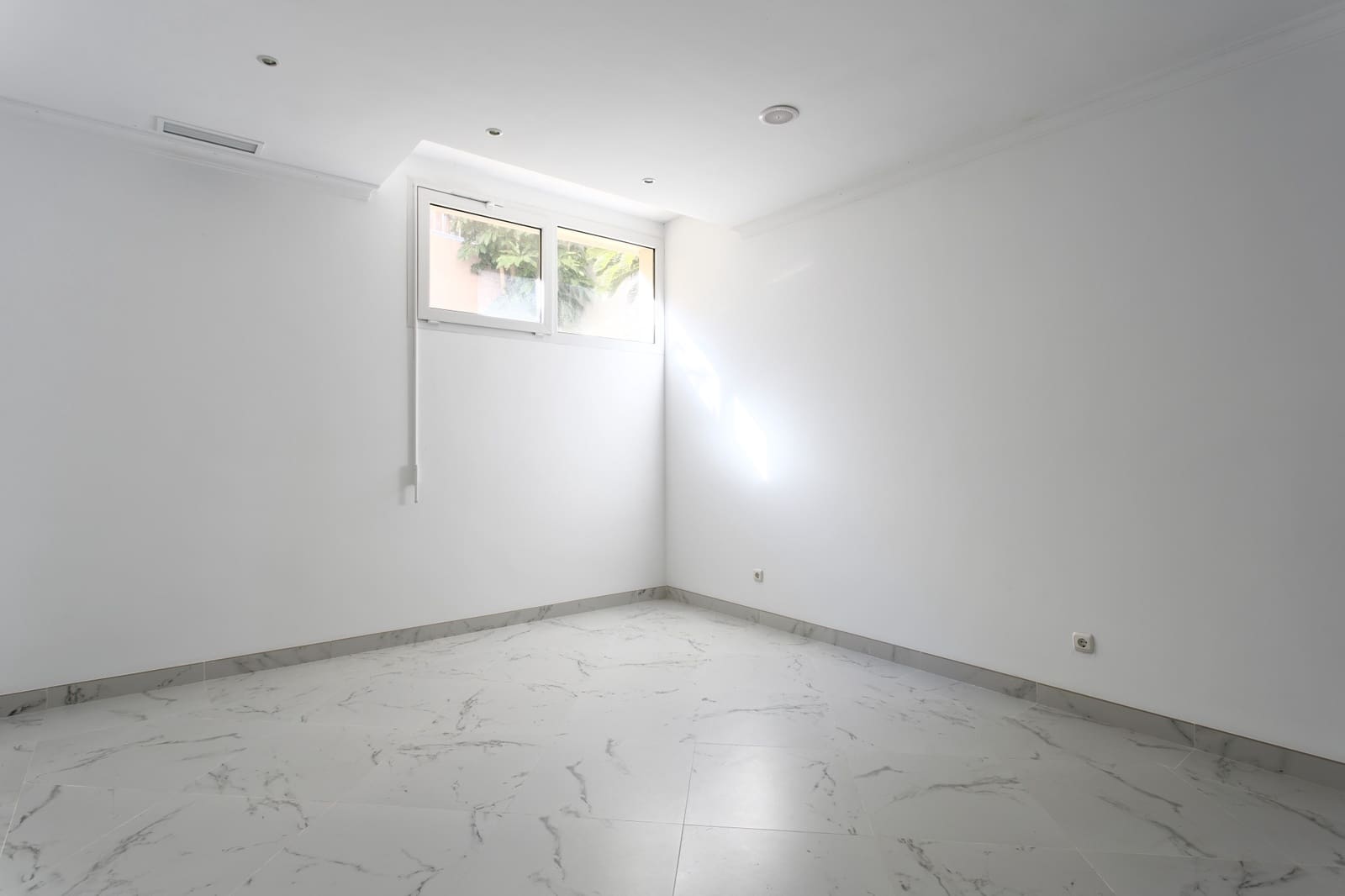 8 chambre Villa/Maison à vendre à Los Flamingos avec piscine garage - 3 999 500 € (Ref: 10002226)
