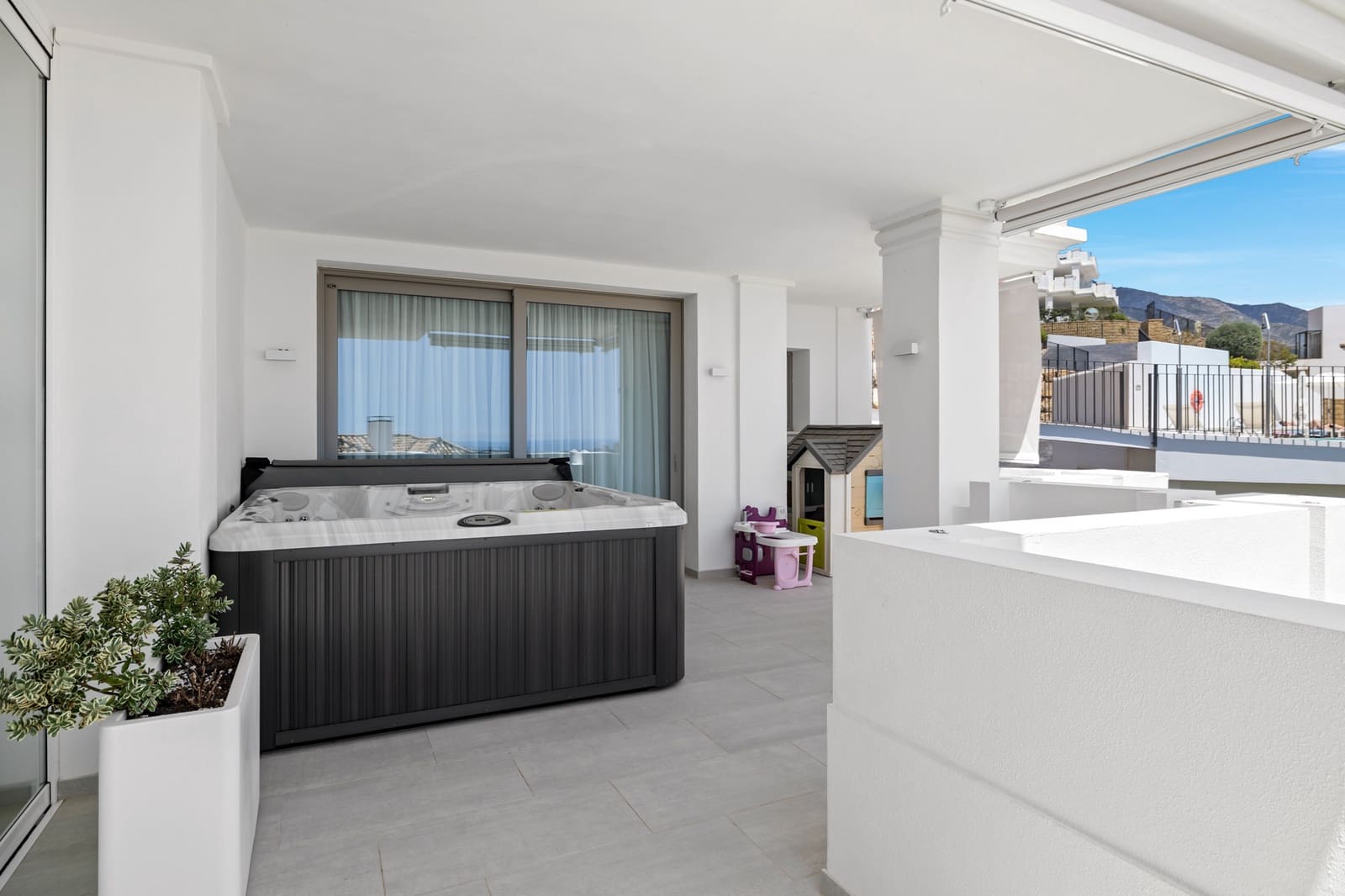 7 slaapkamer Appartement te koop in Marbella met zwembad garage - € 4.500.000 (Ref: 10002228)