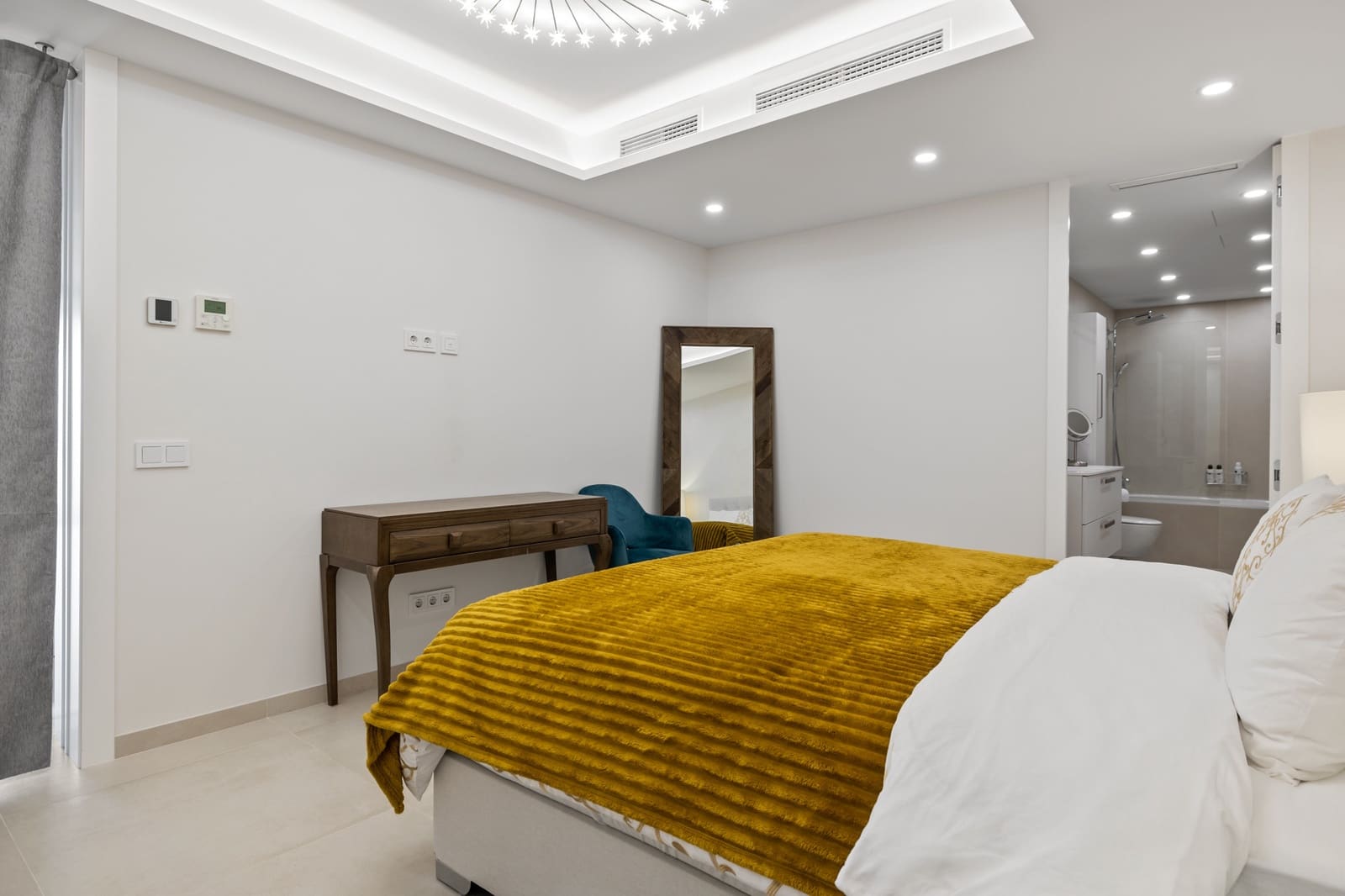 7 slaapkamer Appartement te koop in Marbella met zwembad garage - € 4.500.000 (Ref: 10002228)