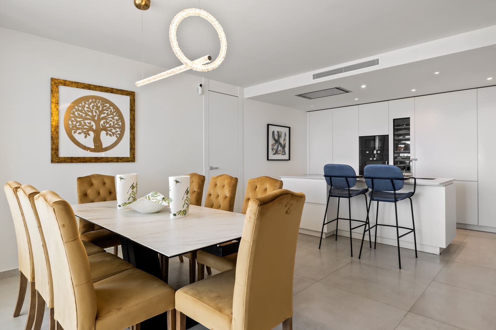 7 slaapkamer Appartement te koop in Marbella met zwembad garage - € 4.500.000 (Ref: 10002228)
