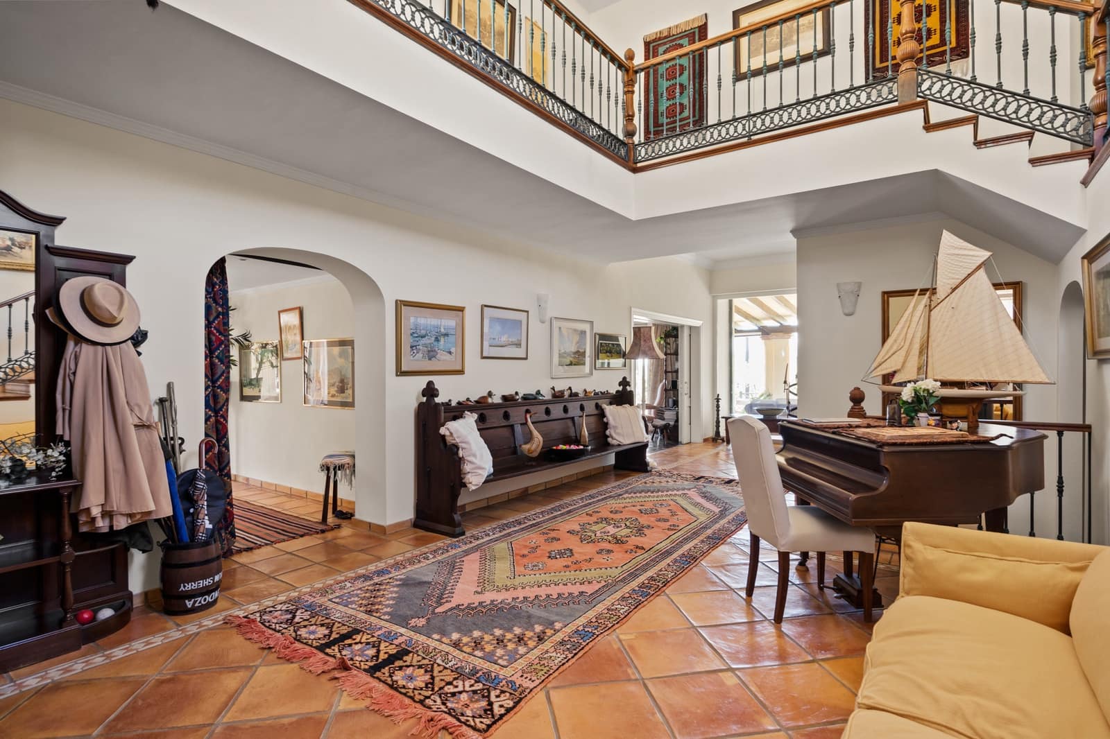 4 Zimmer Villa zu verkaufen in Benahavis mit Pool Garage - 3.250.000 € (Ref: 10002229)