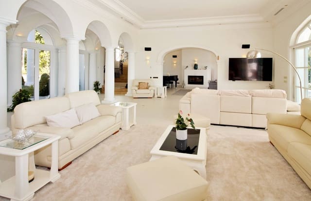 8 soverom Villa til salgs i La Zagaleta, Benahavís med svømmebasseng garasje - € 12 900 000 (Ref: 10002230)