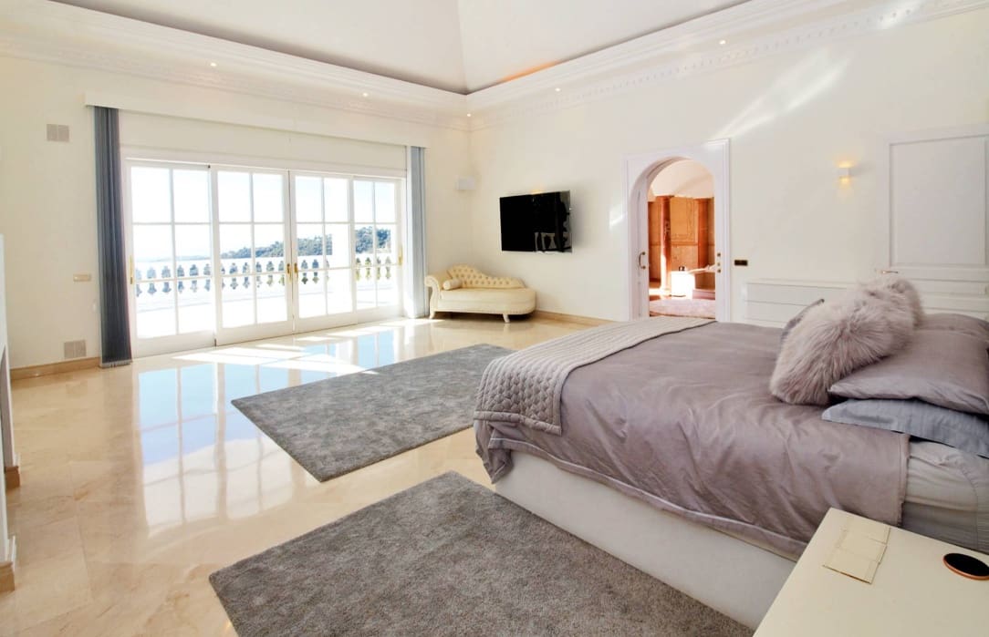 8 quarto Moradia para venda em La Zagaleta com piscina garagem - 12 900 000 € (Ref: 10002230)