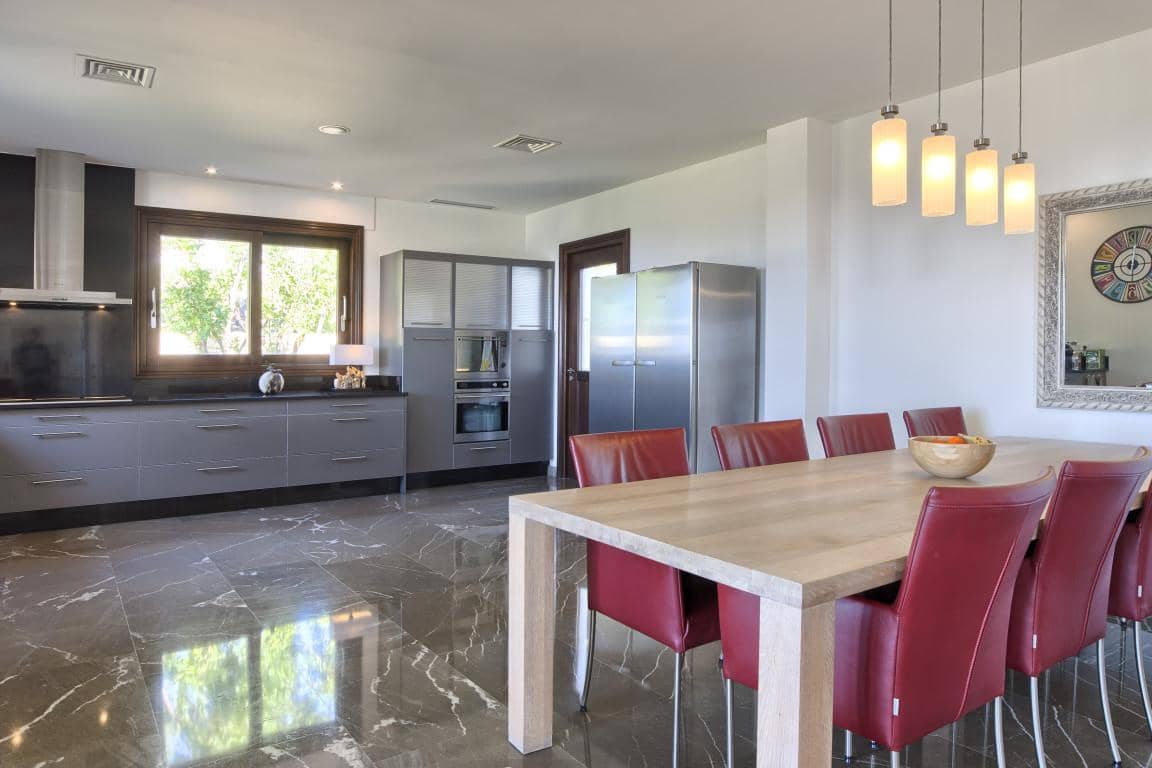 6 chambre Villa/Maison à vendre à Los Flamingos avec piscine garage - 3 195 000 € (Ref: 10002231)