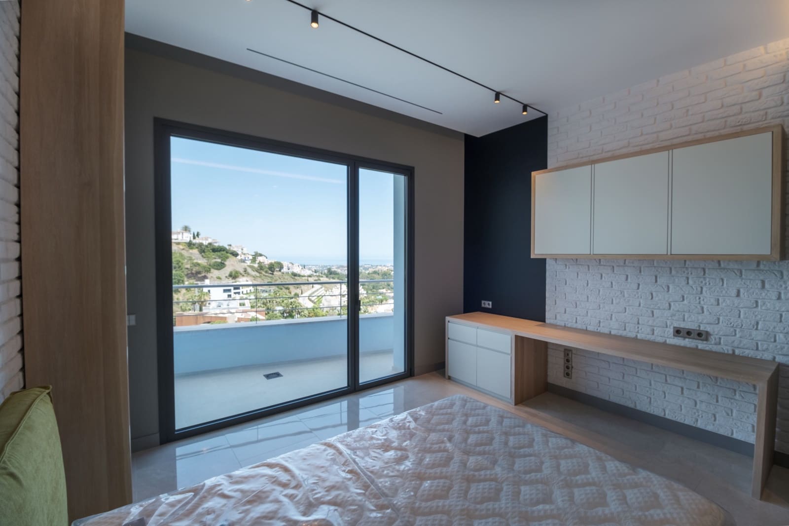 12 chambre Villa/Maison à vendre à Marbella avec piscine garage - 12 700 000 € (Ref: 10002232)
