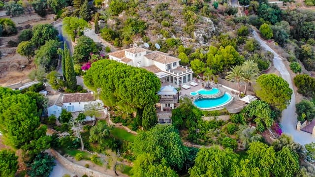 7 slaapkamer Villa te koop in Mijas met zwembad garage - € 2.950.000 (Ref: 10002236)