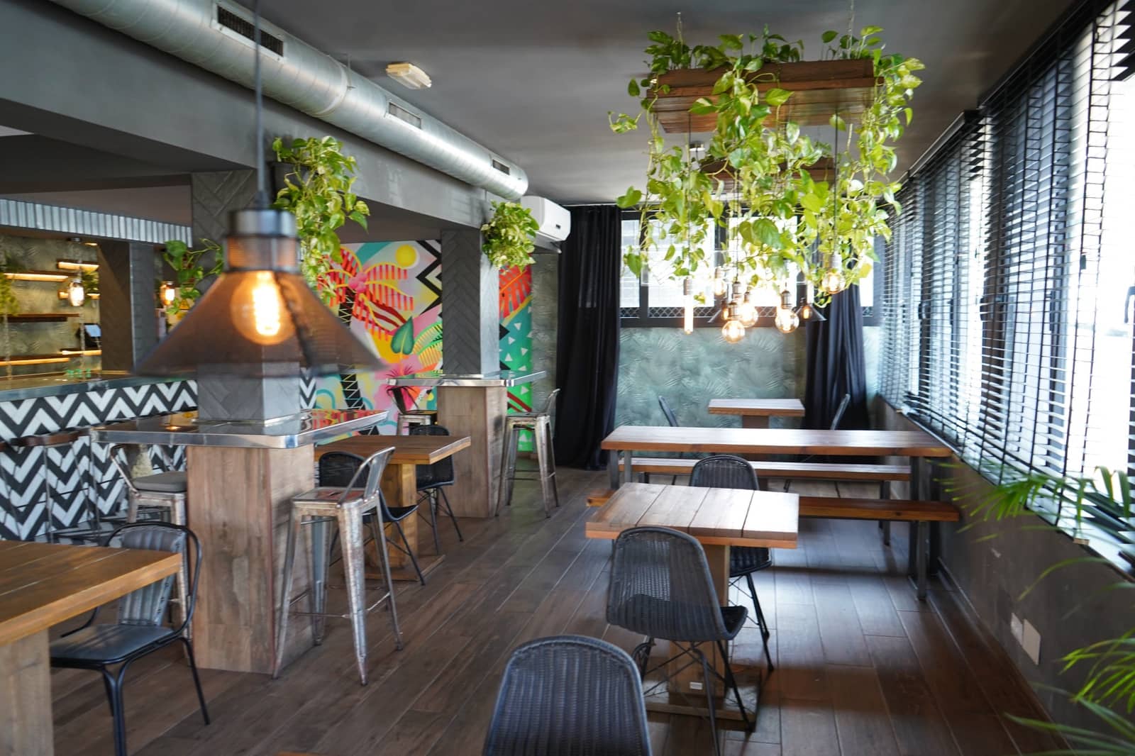 Bar/Restaurante en Nueva Andalucia en venta - 575.000 € (Ref: 10002237)