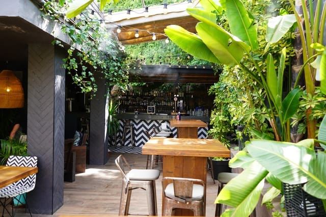 Restaurang/Bar till salu i Nueva Andalucia, Marbella - 575 000 € (Ref: 10002237)
