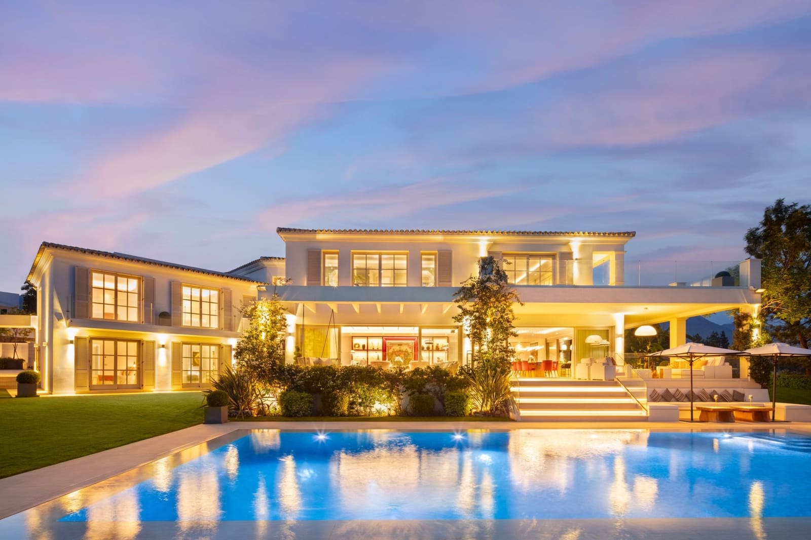 6 slaapkamer Villa te koop in Marbella met zwembad garage - € 9.680.000 (Ref: 10002239)