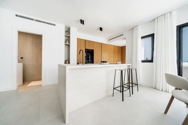 2 chambre Appartement à vendre à Marbella avec piscine garage - 895 000 € (Ref: 10002243)