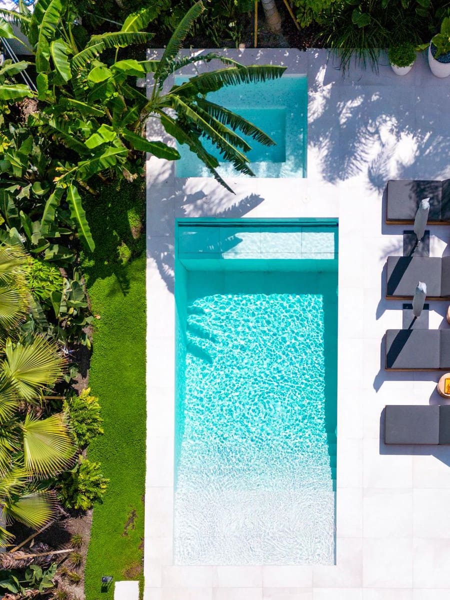 Chalet de 6 habitaciones en Marbella en venta con piscina - 3.995.000 € (Ref: 10002244)