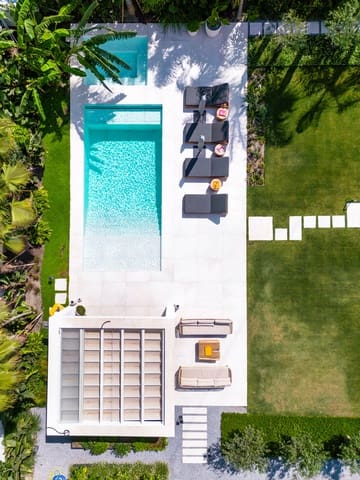 Chalet de 6 habitaciones en Marbella en venta con piscina - 3.995.000 € (Ref: 10002244)