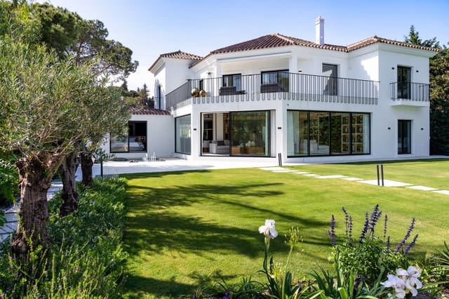 Chalet de 6 habitaciones en Marbella en venta con piscina - 3.995.000 € (Ref: 10002244)