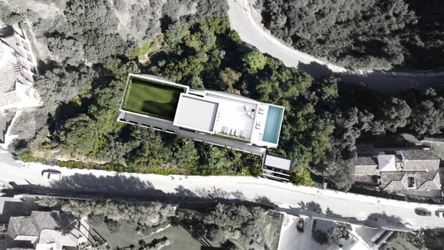 4 soverom Villa til salgs i Marbella med svømmebasseng garasje - € 1 975 000 (Ref: 10002245)