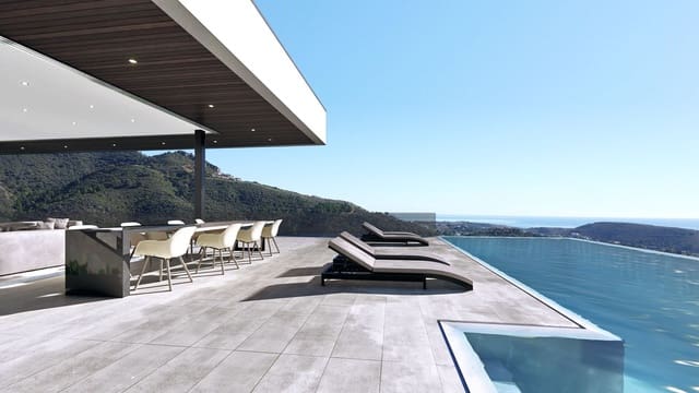 4 soverom Villa til salgs i Marbella med svømmebasseng garasje - € 1 975 000 (Ref: 10002245)