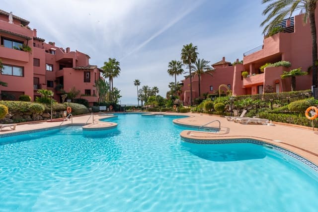 2 bedroom Apartment for sale in Estepona with pool garage - € 750,000 (Ref: 10002247)