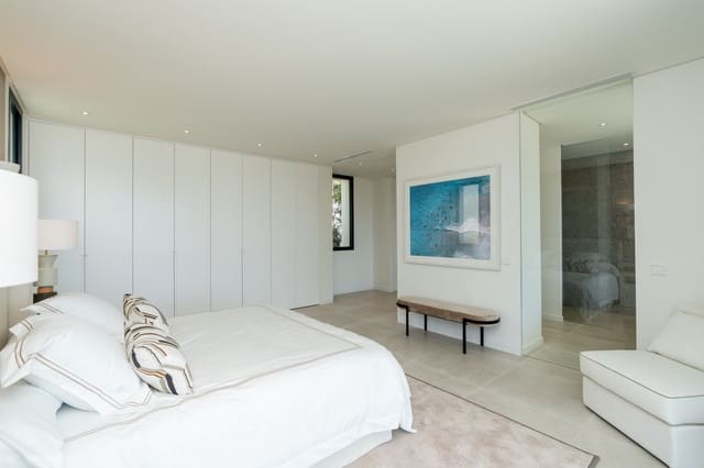4 sypialnia Willa na sprzedaż w Marbella z basenem garażem - 2 450 000 € (Ref: 10002248)