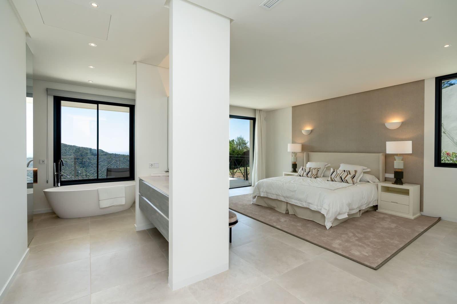 4 sovrum Villa till salu i Marbella med pool garage - 2 450 000 € (Ref: 10002248)