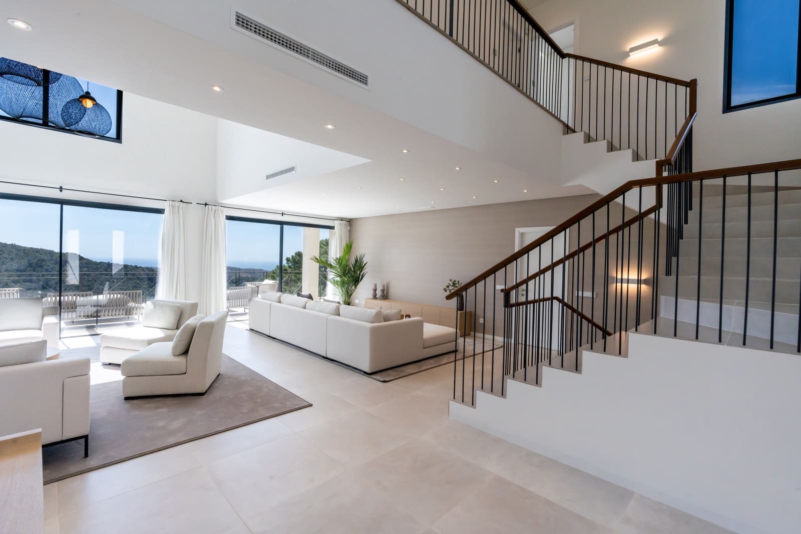 4 sovrum Villa till salu i Marbella med pool garage - 2 450 000 € (Ref: 10002248)