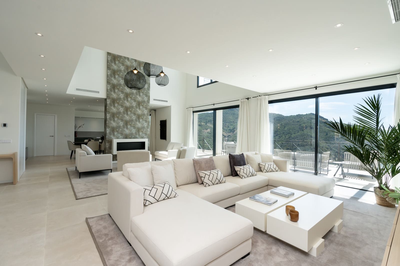 4 sovrum Villa till salu i Marbella med pool garage - 2 450 000 € (Ref: 10002248)