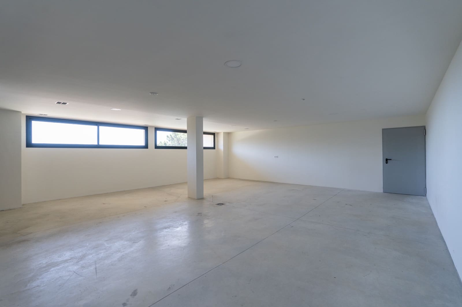 4 sovrum Villa till salu i Marbella med pool garage - 2 450 000 € (Ref: 10002248)