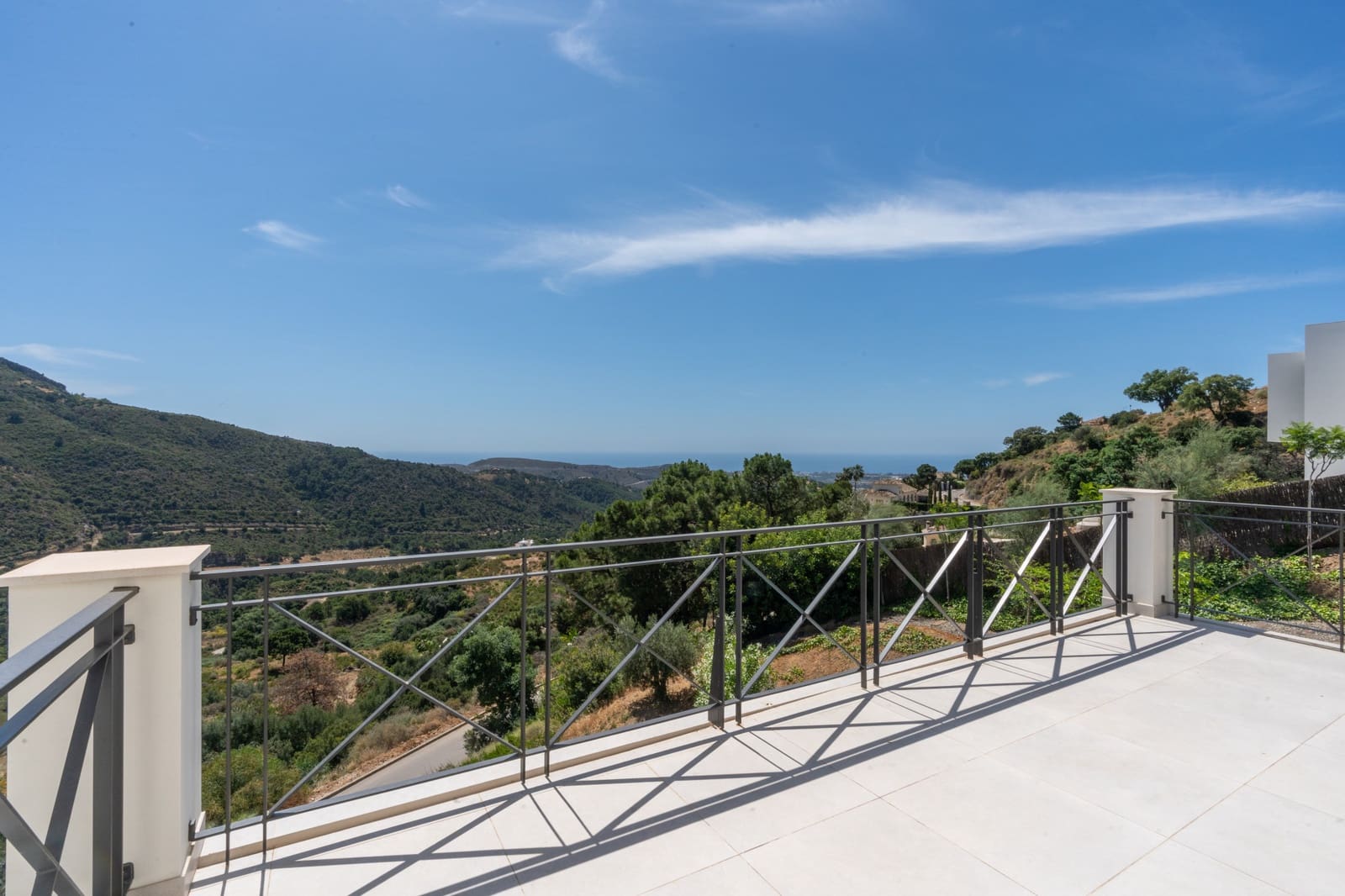 4 sovrum Villa till salu i Marbella med pool garage - 2 450 000 € (Ref: 10002248)
