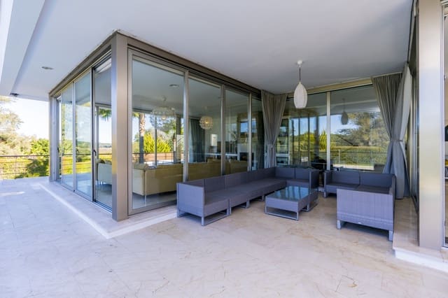 6 slaapkamer Villa te koop in Sotogrande, San Roque met zwembad garage - € 1.850.000 (Ref: 10002249)
