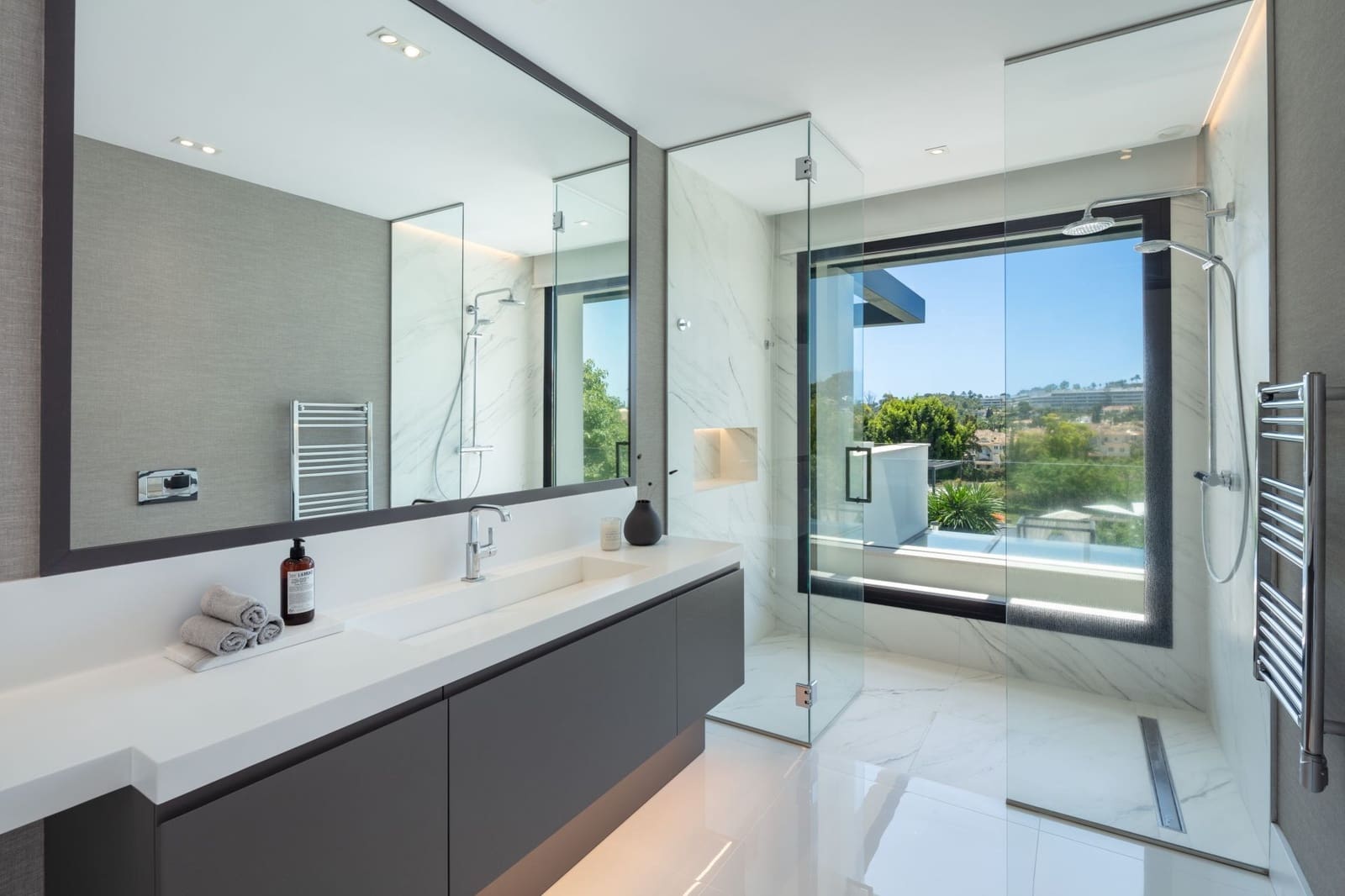 5 sypialnia Willa na sprzedaż w Marbella z basenem garażem - 6 995 000 € (Ref: 10002250)