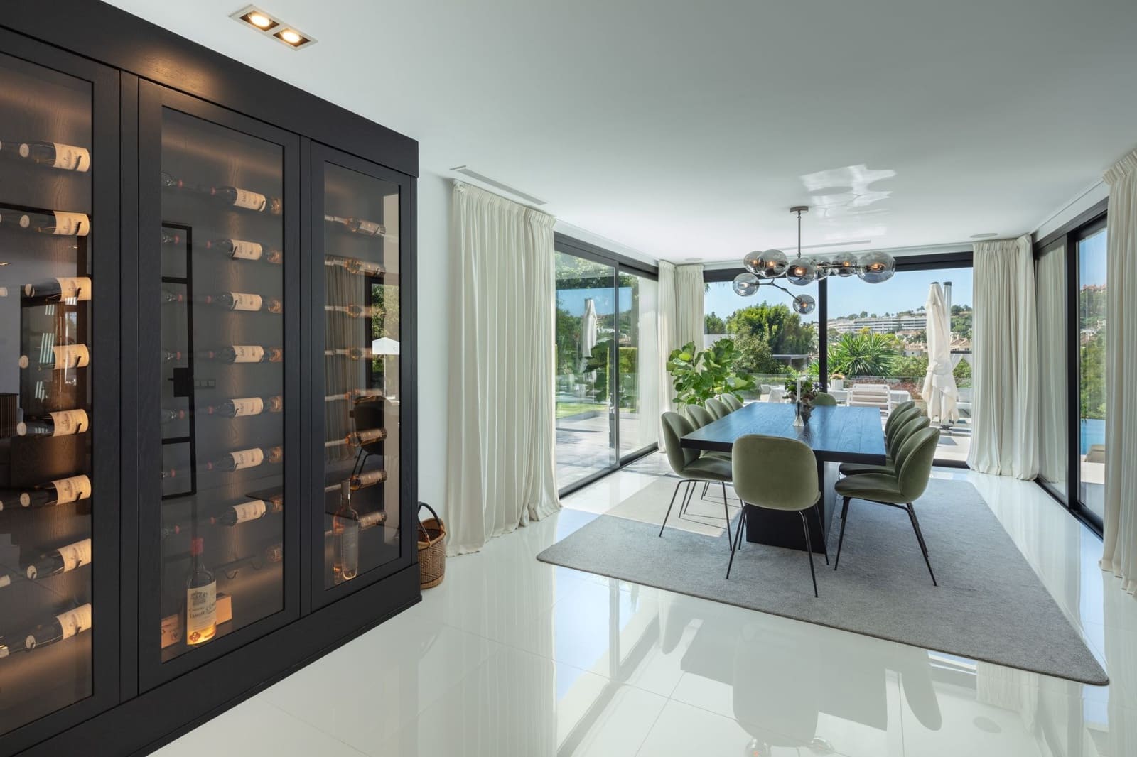 5 sypialnia Willa na sprzedaż w Marbella z basenem garażem - 6 995 000 € (Ref: 10002250)