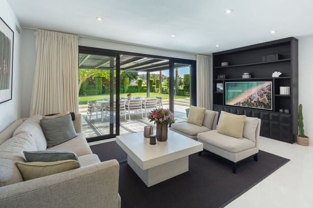 5 sypialnia Willa na sprzedaż w Marbella z basenem garażem - 6 995 000 € (Ref: 10002250)