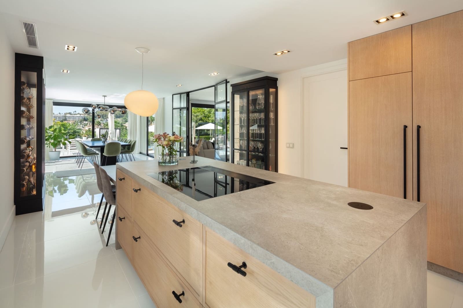 5 sypialnia Willa na sprzedaż w Marbella z basenem garażem - 6 995 000 € (Ref: 10002250)