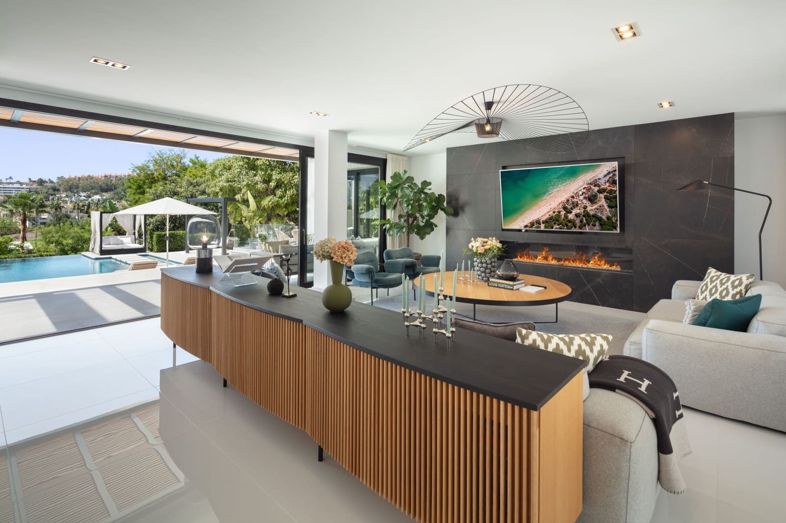 5 sypialnia Willa na sprzedaż w Marbella z basenem garażem - 6 995 000 € (Ref: 10002250)